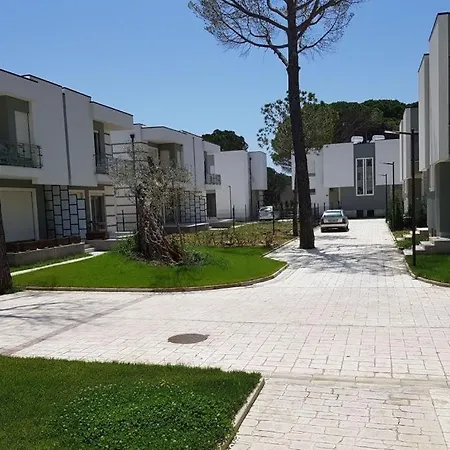 Villa Gjiri I Lalzit Perla Resort * Durrës