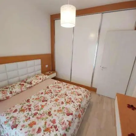Villa Gjiri I Lalzit Perla Resort *